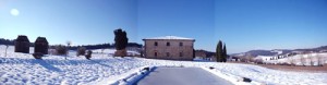 photo villa in tuscany with pool and snow