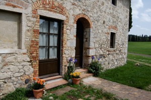 doors of the tuscan cottage