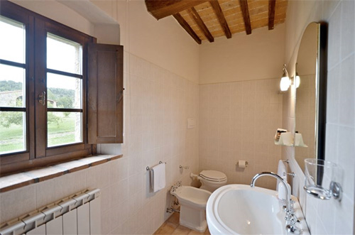 the bathroom of tuscan villa