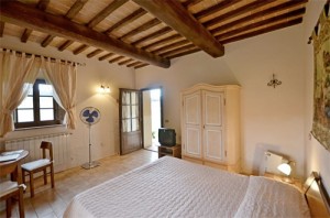 the room of the farmhouse in tuscany