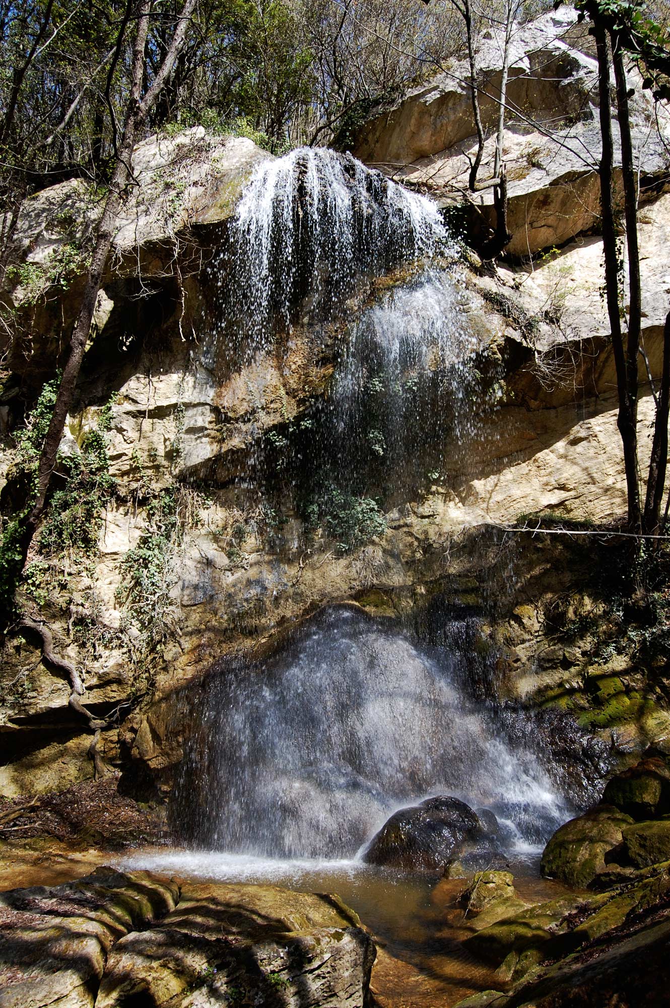 waterfall villa tuscany