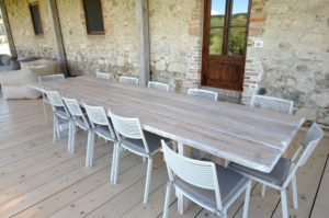 pergola: Tuscan wooden table