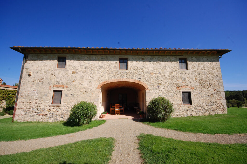 Rent villa in Tuscany